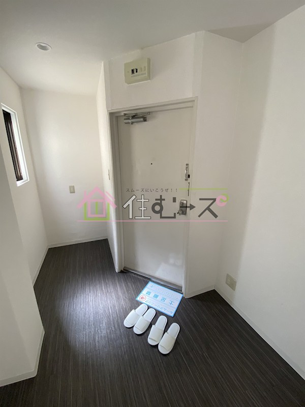 中央住建天六ビル 玄関