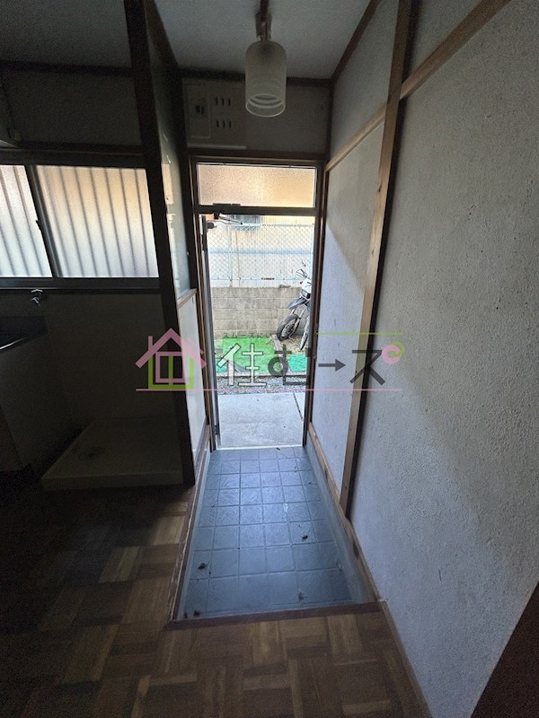 諸口３丁目住宅 玄関