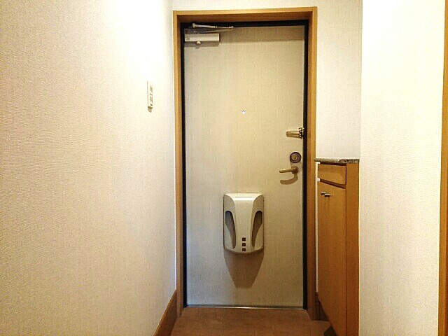 ウエストワン東大阪 玄関
