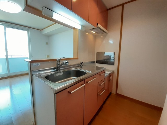 ジン　シャン キッチン