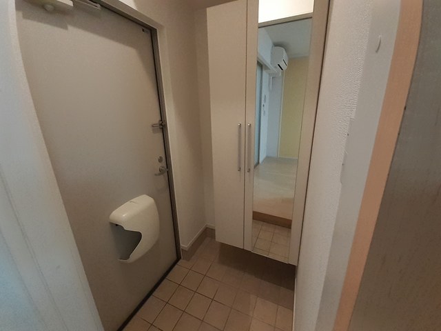 カーサミーア二葉町 玄関