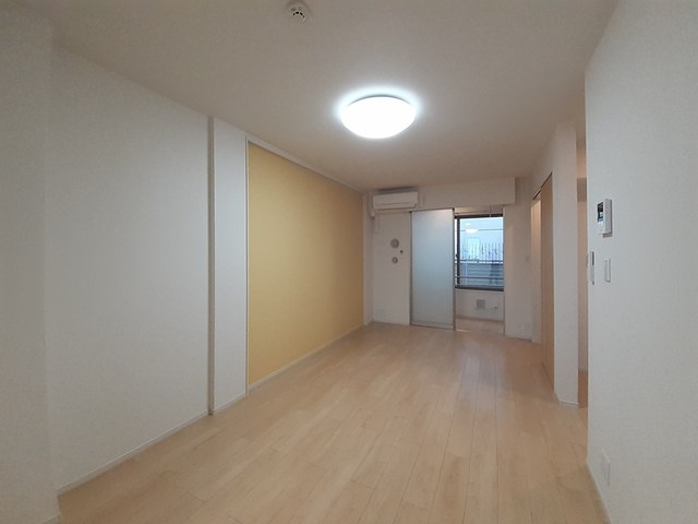 カーサミーア二葉町 リビング