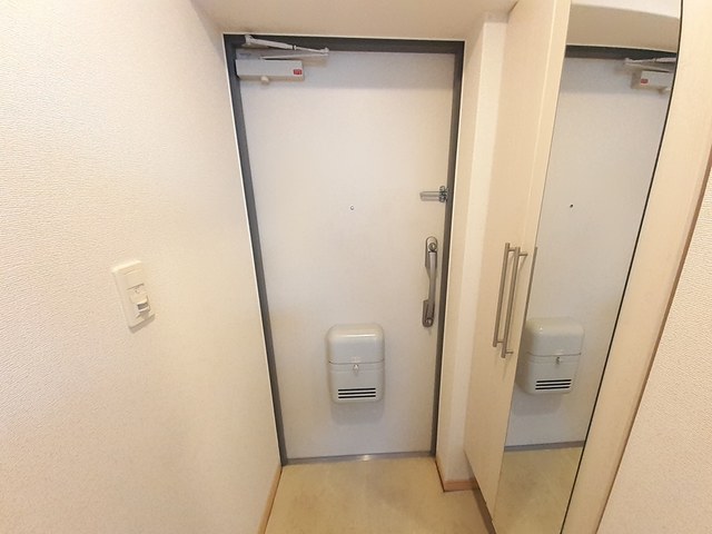 サンモントレ島頭 玄関
