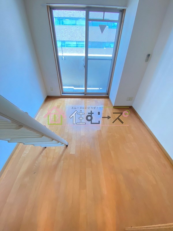 エステムコート新大阪Ⅲステーションプラザ リビング