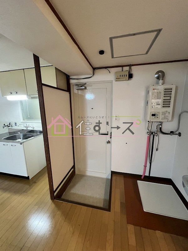 堀江ヴィラ 玄関