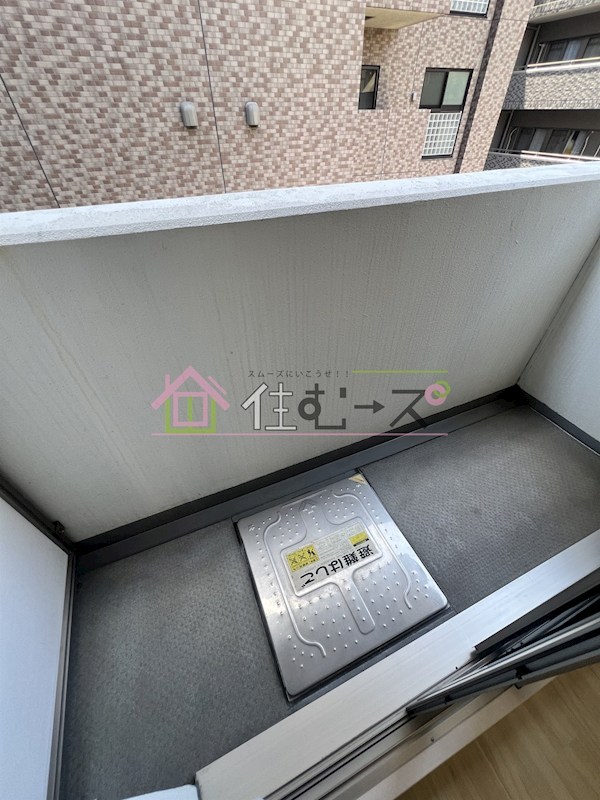 フィオレ立売堀 ベランダ