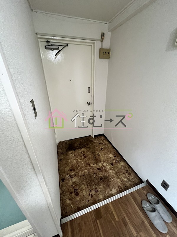 竹綱マンション 玄関