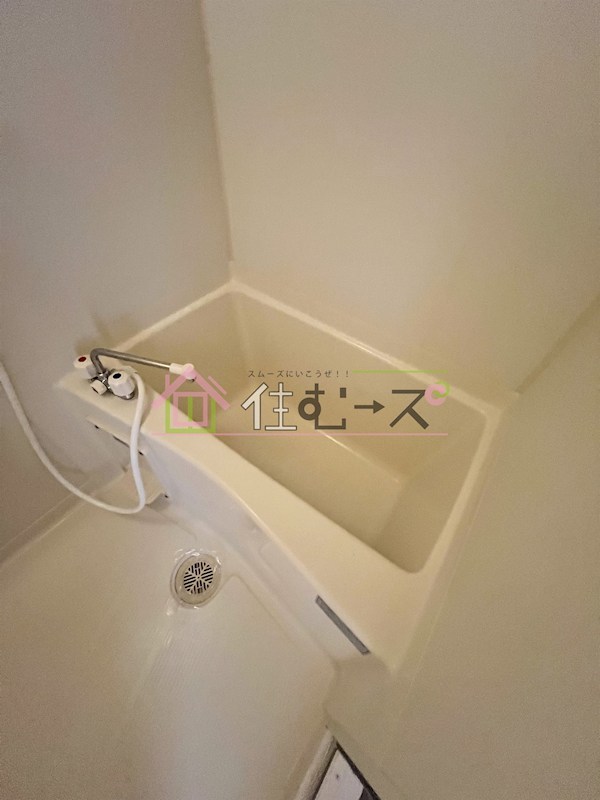 ジュネーゼグラン上本町 風呂画像