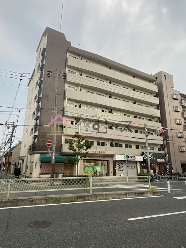 Grand Corp Cattleya 外観