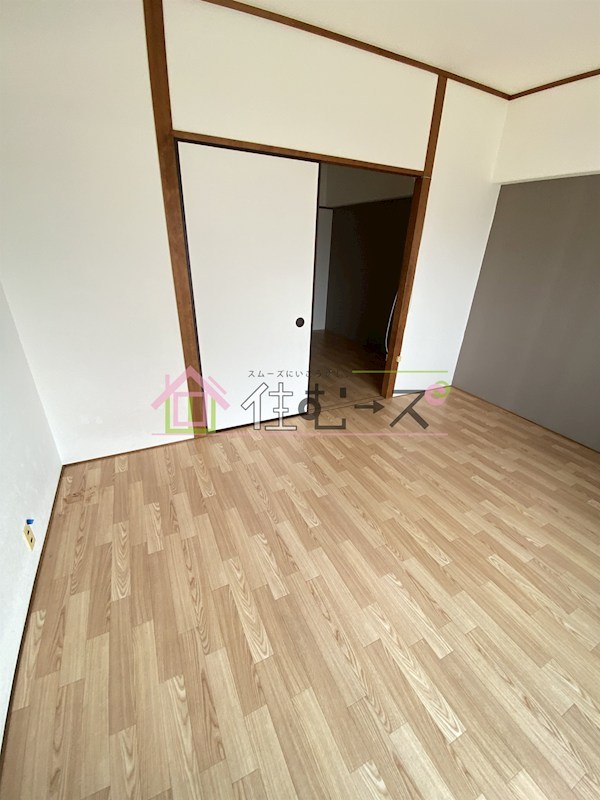 リアライズ北加賀屋 リビング