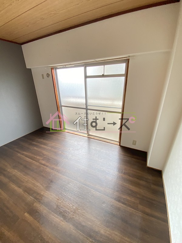 リアライズ北加賀屋 ベッドルーム