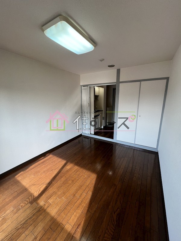 ハイツしらゆり リビング