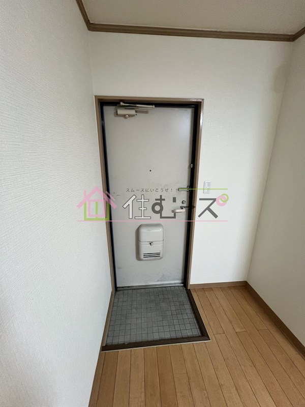 第5奥村ハイツ 玄関