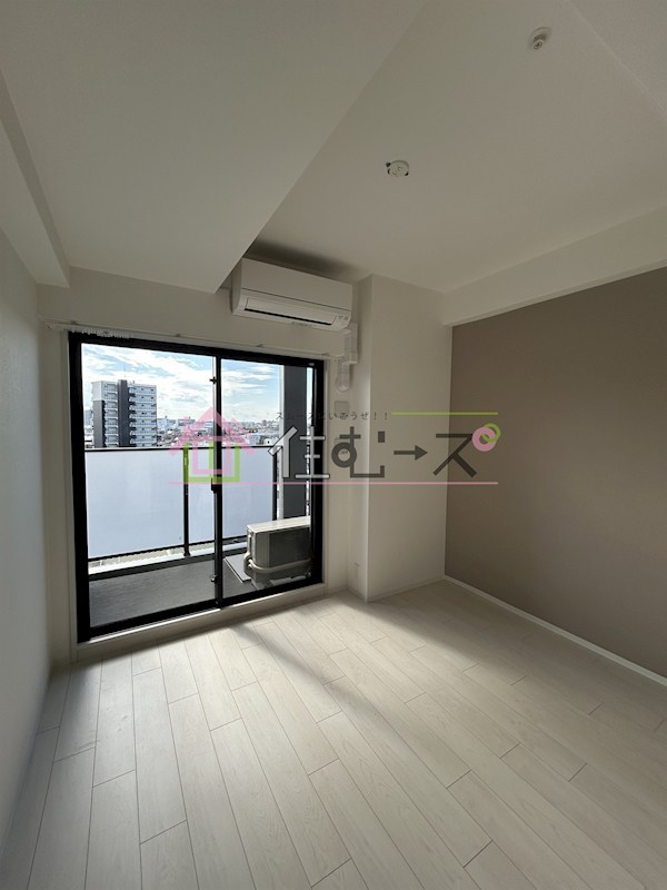 ワールドアイ大阪West Gate ベッドルーム