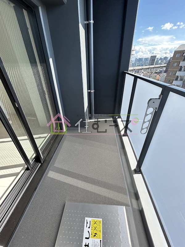 ワールドアイ大阪West Gate ベランダ
