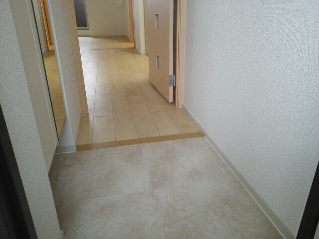 ニューファーム 玄関