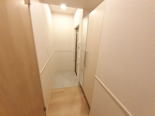ウェルス暁 玄関
