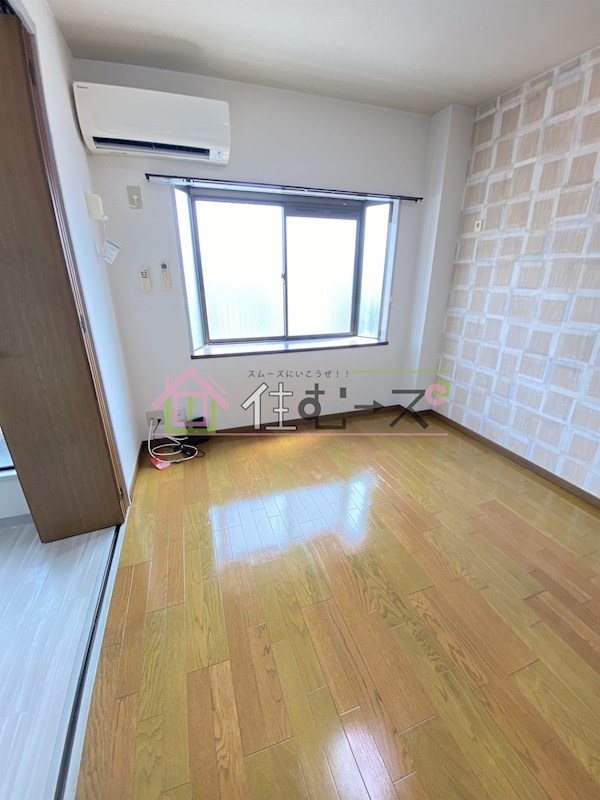 プラザ元町 ベッドルーム