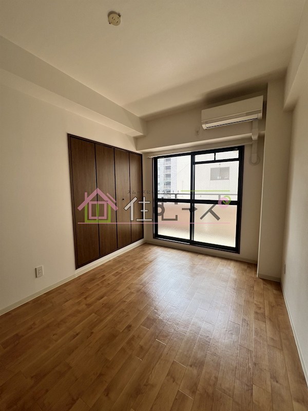 ロジュマン上本町 ベッドルーム