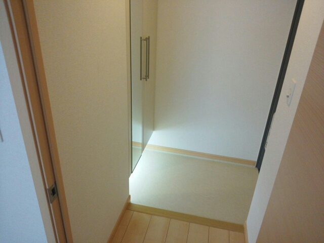 サンモントレ島頭 玄関
