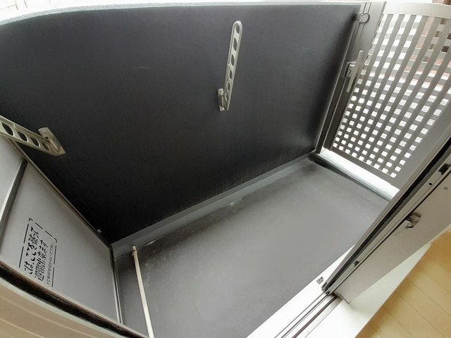 トレスオハス　稲葉荘 ベランダ