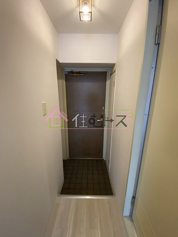 サニーセレクトコーポ 玄関