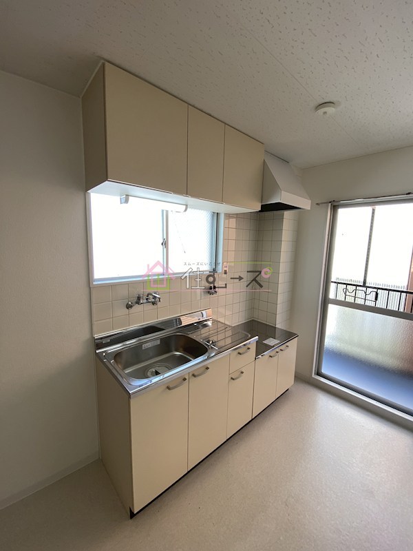 第1リバーフィールドマンション キッチン