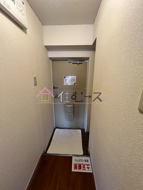上新庄グランドハイツ北 玄関