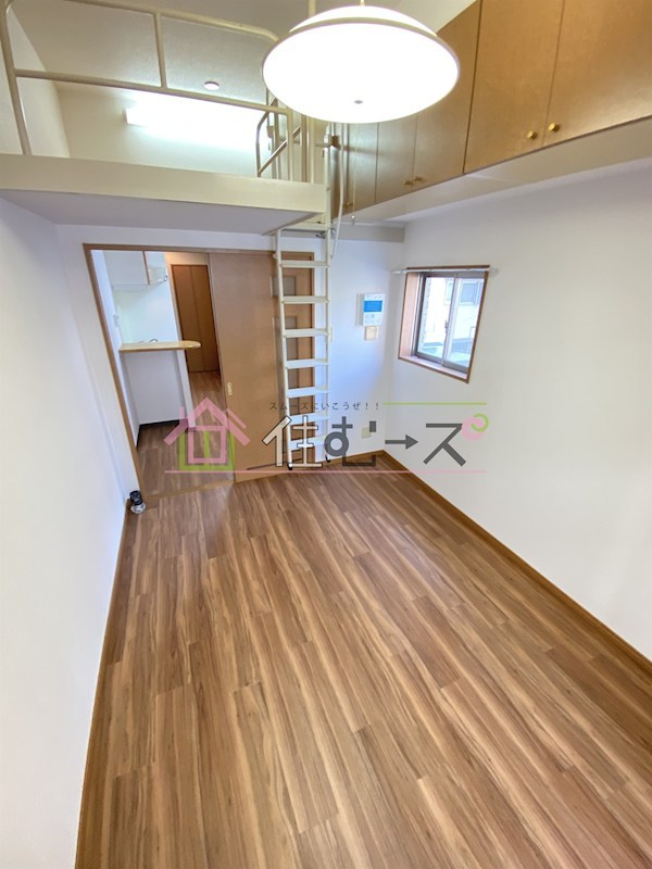 エステムコート新大阪Ⅲステーションプラザ リビング