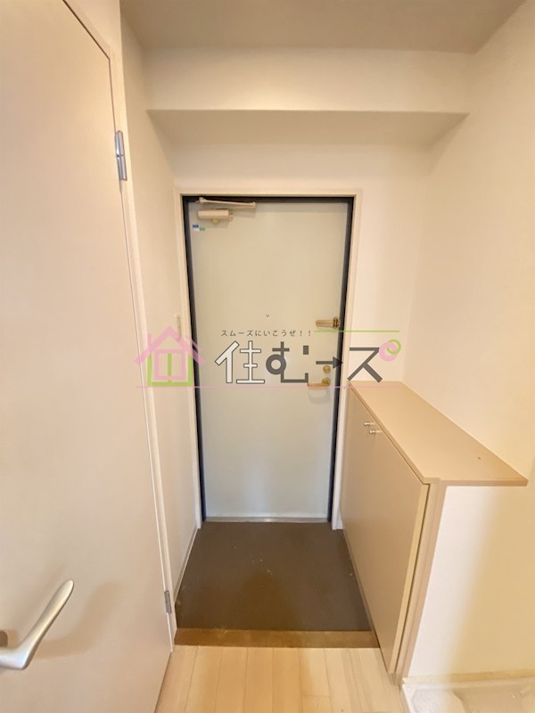 グランパシフィック堀江WEST 玄関