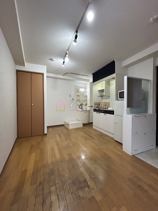 ステイタス難波 リビング