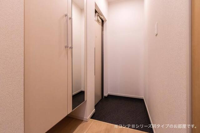 ブルートレインⅤ号 玄関