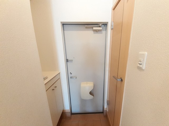 Ｓｕｎ　Ｂｅｌｌ＆寝屋川 玄関