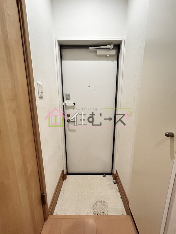 アッシュメゾン天王寺ウエスト 玄関