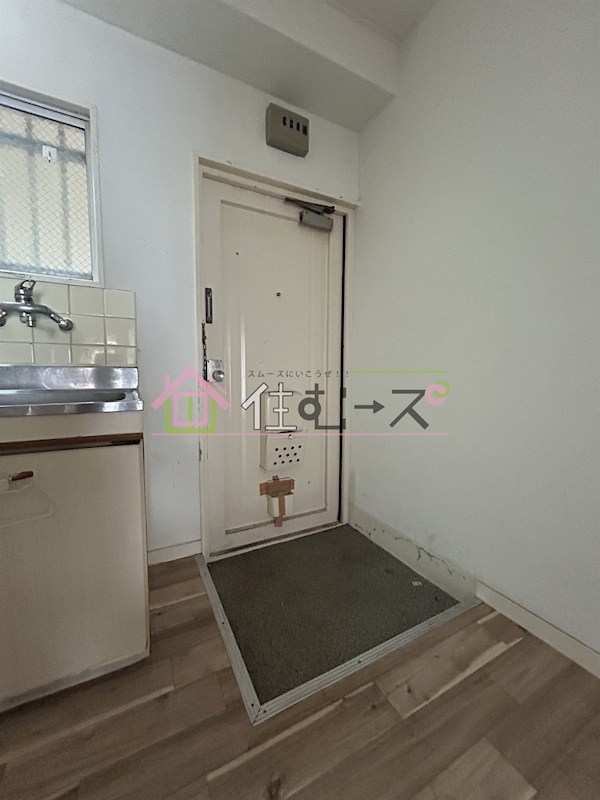 タカイレジデンス 玄関