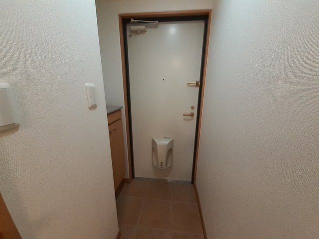 メゾン　プロムナード 玄関