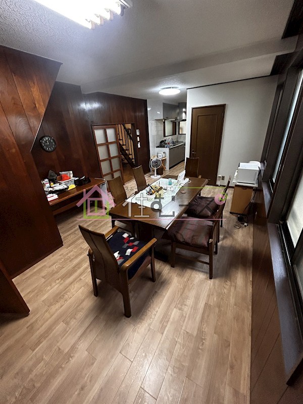 北田辺3丁目戸建 リビング