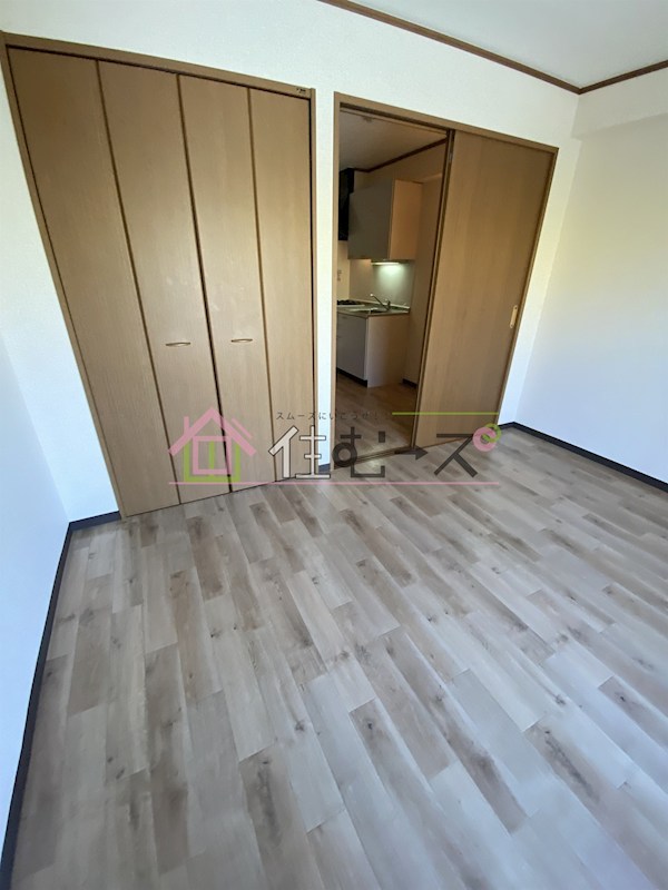 双輪建物第八コーポ リビング