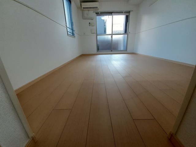 カルム　ド　アビタシオン リビング