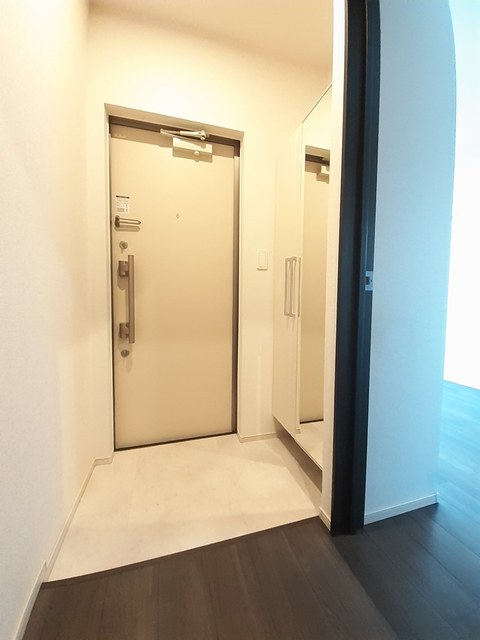 グラディート 玄関