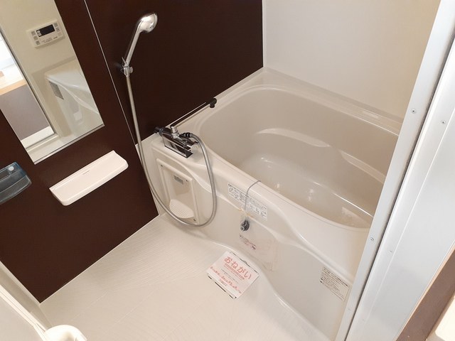 モンパルナス 風呂画像