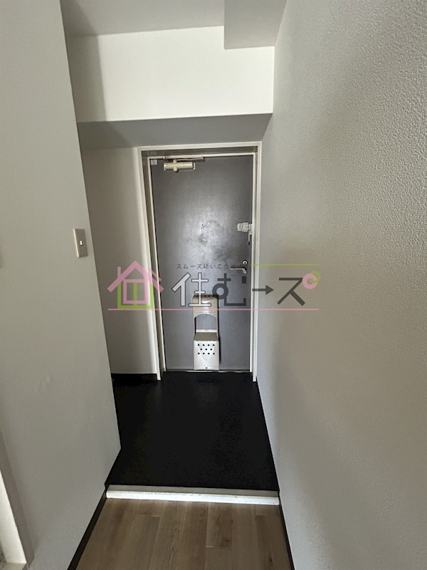 朝日プラザアドバンス淡路 玄関