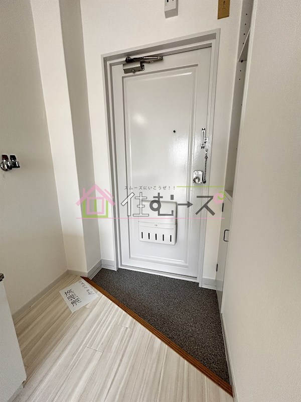 パールビル塚本 玄関