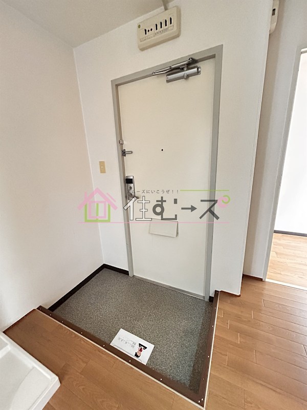 アメニティー新高二番館 玄関
