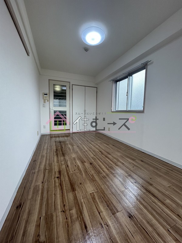 プリンスコート リビング