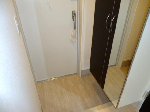 エスペランサ 玄関