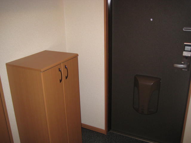 エトワール新在家 玄関