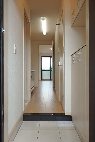 グレイシャス 玄関