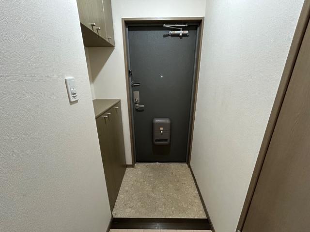 コンフォール柳田 玄関