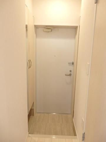 サニーコート香ヶ丘 玄関